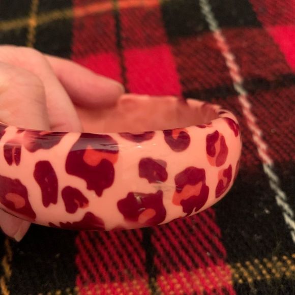 Pink leopard bangle EUC VINTAGE - Picture 2 of 4